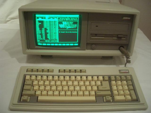 Compaq Portable II (1).JPG